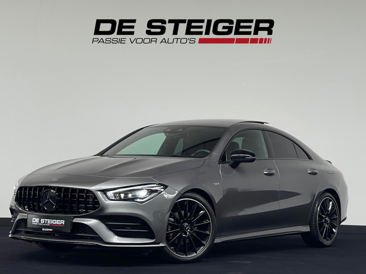 Mercedes-Benz CLA-Klasse - 250 e CLA 35 AMG Pano Sfeer Camera - AutoWereld.nl