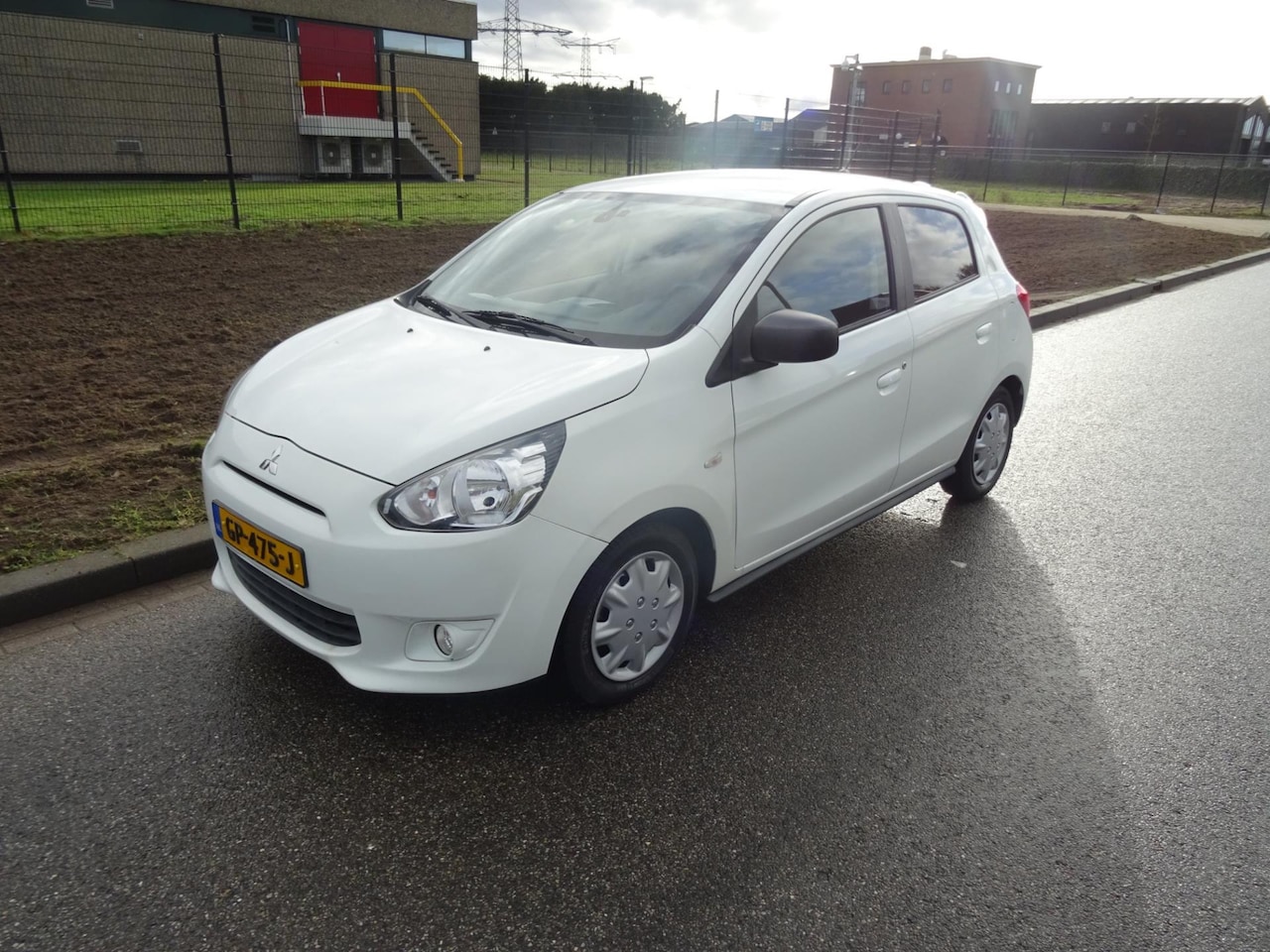 Mitsubishi Space Star - 1.0 Bright 1.0 Bright - AutoWereld.nl
