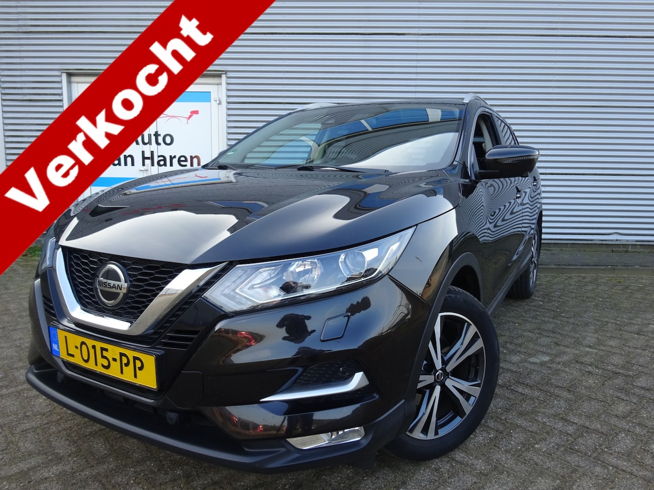 Nissan Qashqai - 1.3 DIG-T AFN TREKHAAK STOELVERWARMING PANORAMADAK NAVIGATIE - AutoWereld.nl