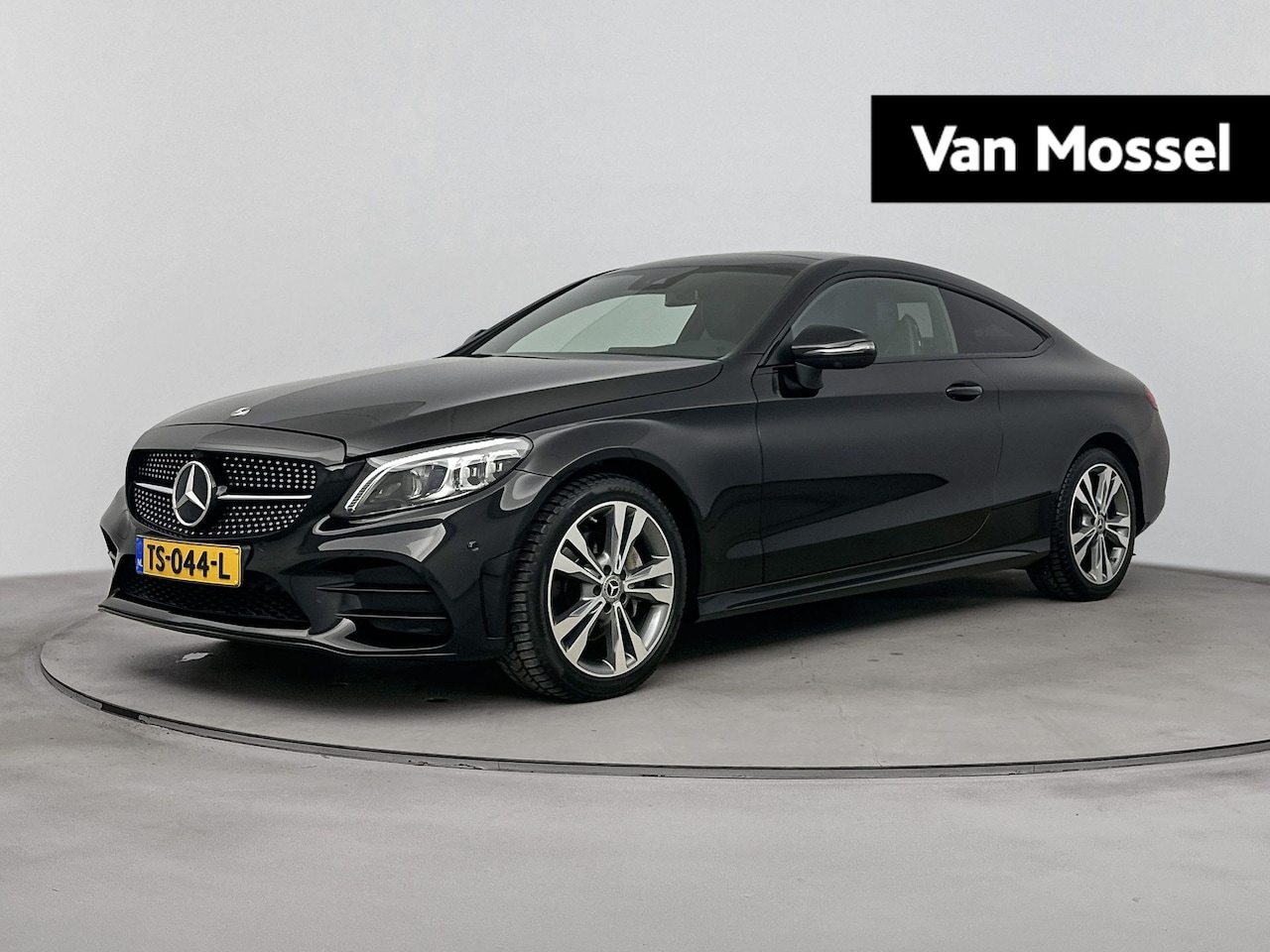 Mercedes-Benz C-klasse Coupé - 180 Premium Pack | Panoramadak | Camera | CruiseControl | StoelVerwarming | Navigatie | Bl - AutoWereld.nl