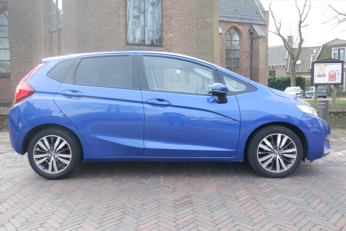 Honda Jazz - 1.4 i-VTEC CVT 100pk Elegance-67.000 KM - BOVAG - AutoWereld.nl