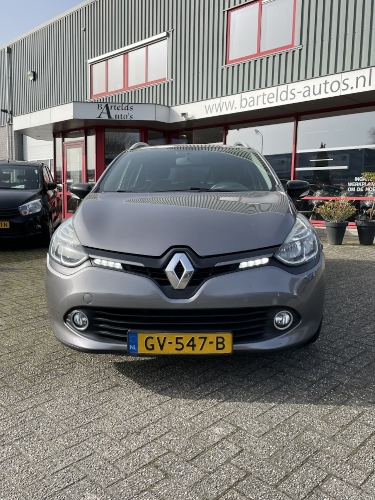 Renault Clio Estate - 1.5 dCi Night&Day trekhaak - AutoWereld.nl