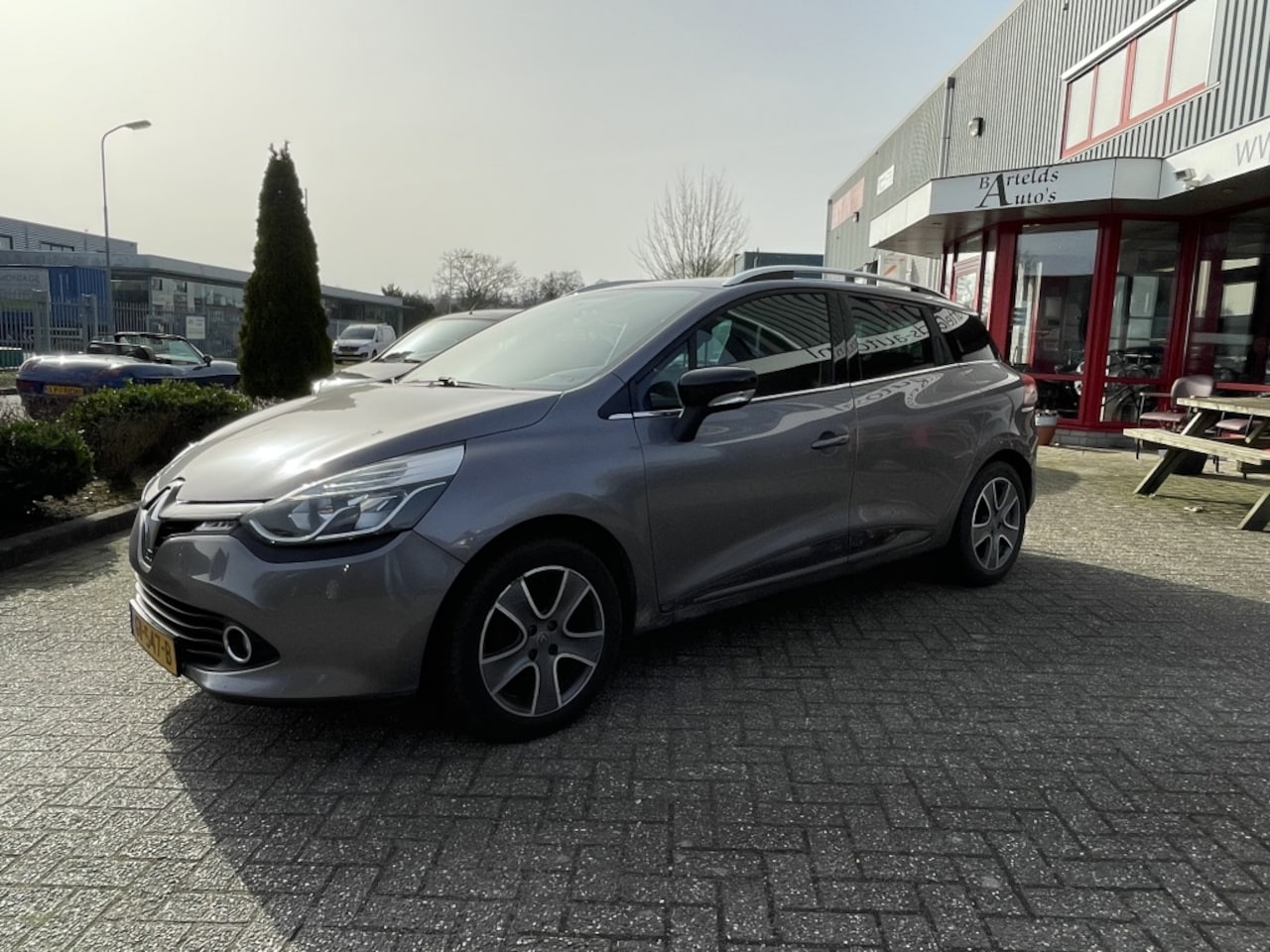 Renault Clio Estate - 1.5 dCi Night&Day trekhaak - AutoWereld.nl