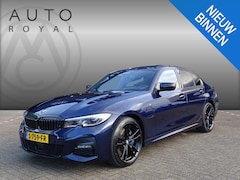 BMW 3-serie - 330e High Executive M-SPORT | SPORT INTERIEUR | NAVIGATIE | PANORAMADAK | CAMERA | ELEKTRI