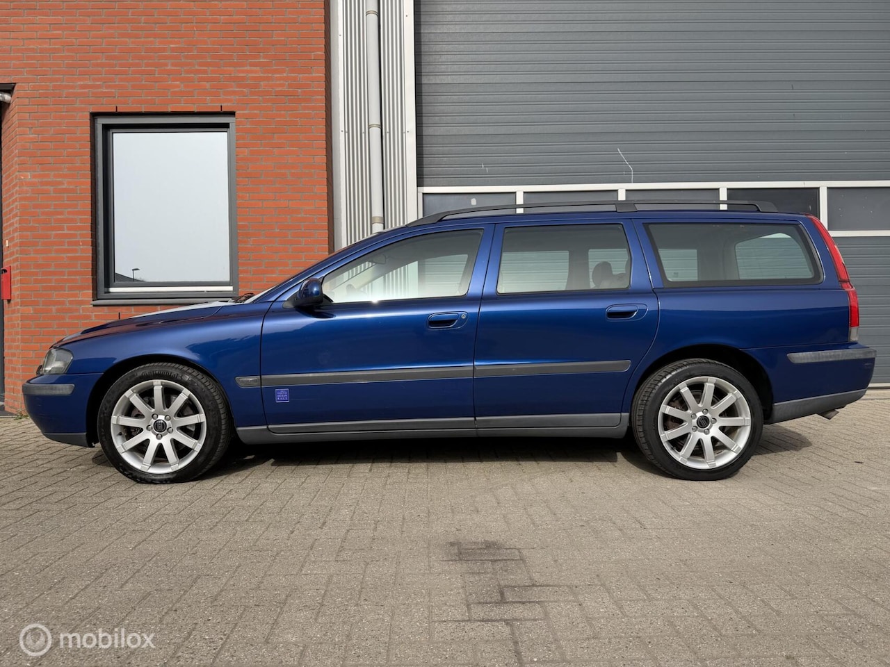 Volvo V70 - 2.4T Aut. Ocean Race - blijvend Youngtimer - AutoWereld.nl