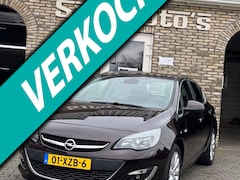 Opel Astra - 1.4 Turbo Business + Bj 2012 koopje
