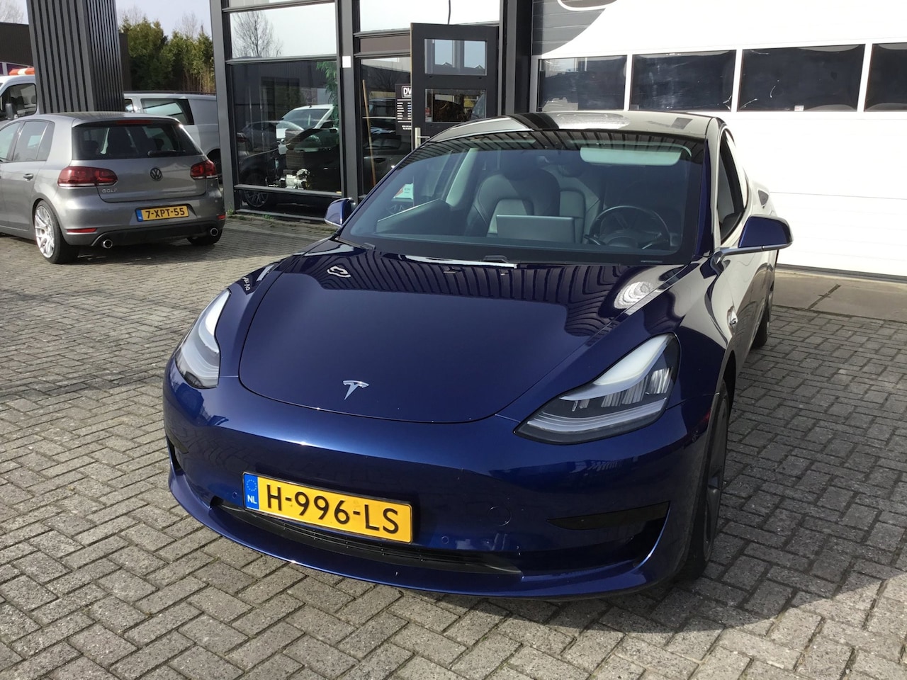 Tesla Model 3 - Standard RWD Plus 60 kWh - AutoWereld.nl