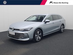 Volkswagen Passat Variant - 1.5eTSI/150PK Business DSG · Navigatie · Apple/Android Car Play · Camera · Massagefunctie