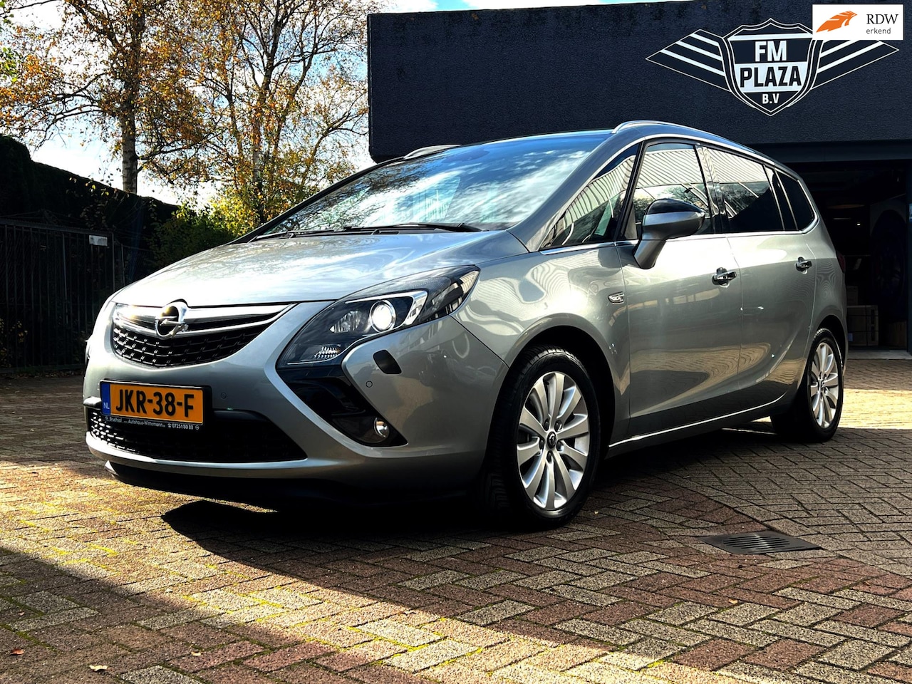 Opel Zafira Tourer - 1.4 Cosmo 7p. Automaat_Cruise_Navi_Clima - AutoWereld.nl
