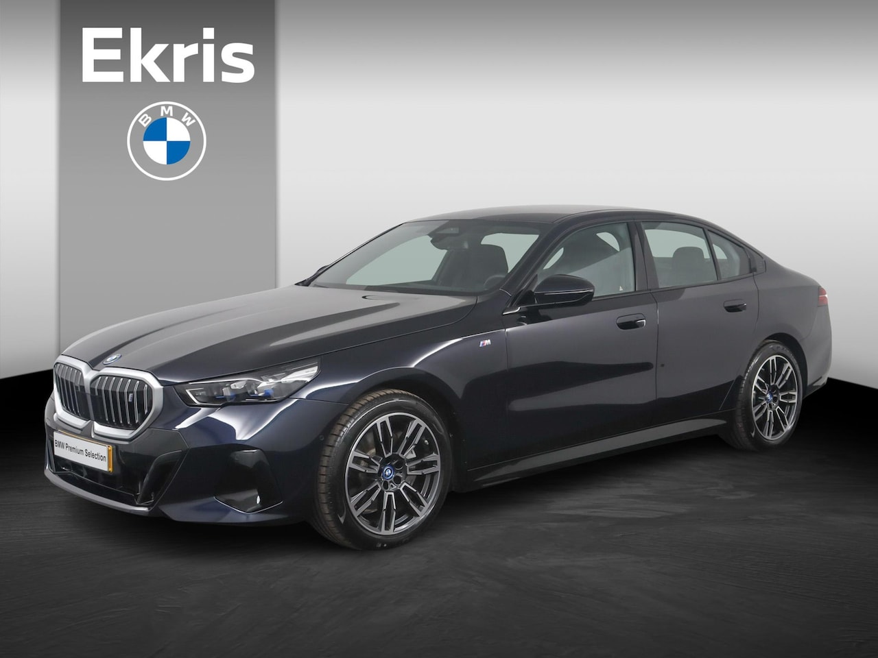 BMW i5 - Sedan xDrive40 X-DRIVE | 4x4 | M Sportpakket | Travel Pack - AutoWereld.nl