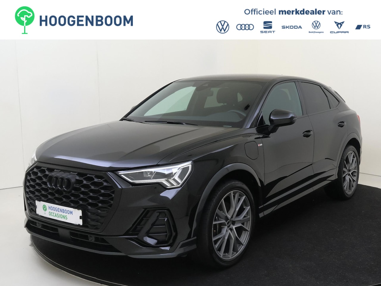Audi Q3 Sportback - 45 TFSI e S Edition | SoH 91% | Trekhaak | Optiek zwart Plus | Navigatie Plus | Lederen be - AutoWereld.nl