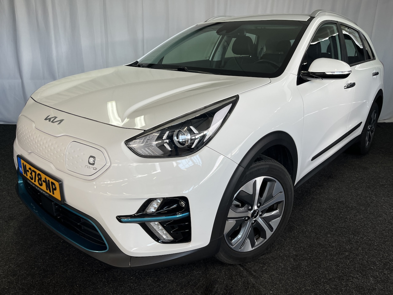 Kia e-Niro - DynamicLine 64 kWh 1E EIGN/ADAPTIVE/APPLE/100% SOH/3 FASE - AutoWereld.nl