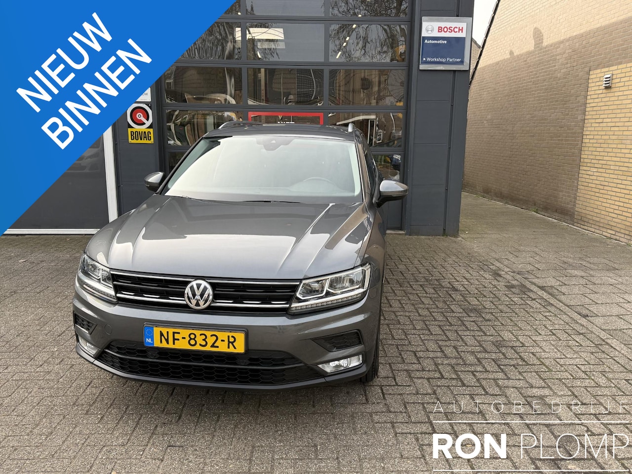 Volkswagen Tiguan - 1.4 TSI Connected Series / Airco clima/ navigatie/ Cruise/ Apple carplay/ PDC/ Elektrische - AutoWereld.nl