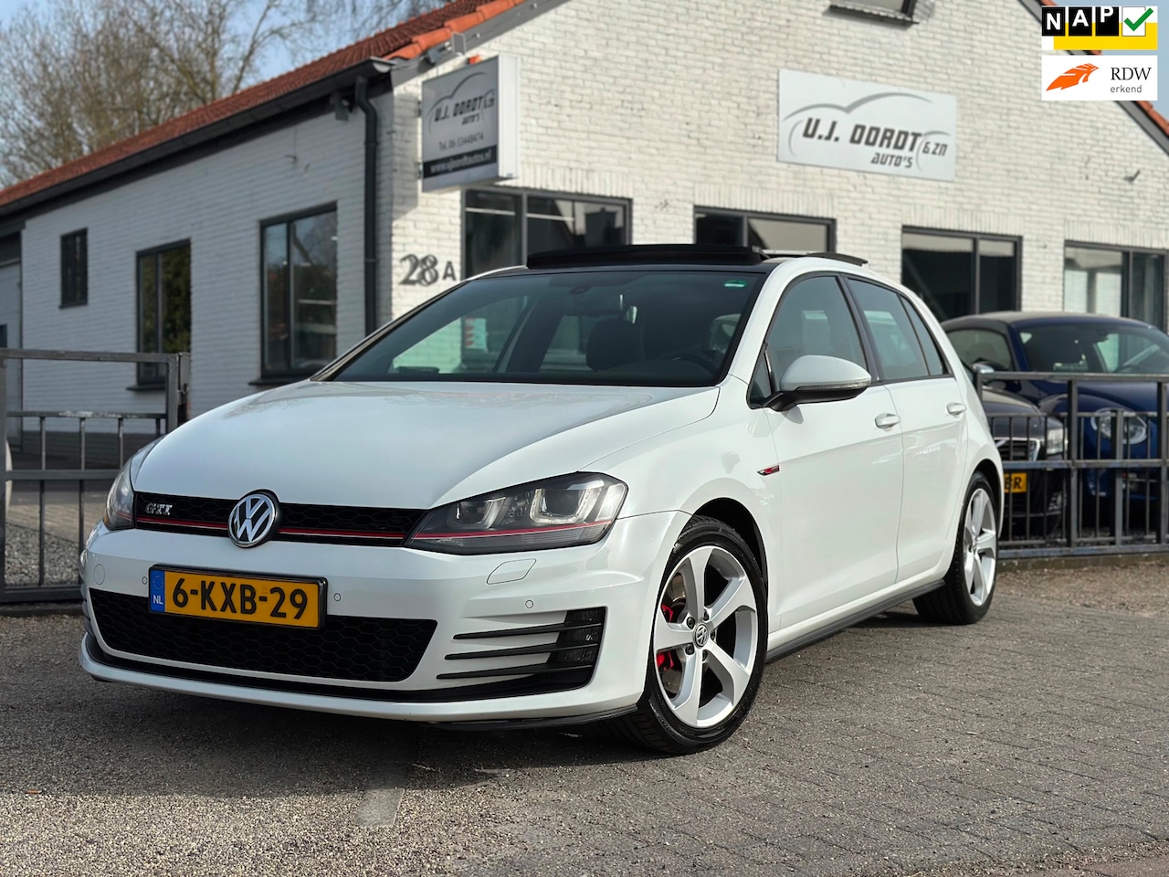 Volkswagen Golf - 2.0 TSI GTI pano zeer netjes ! - AutoWereld.nl