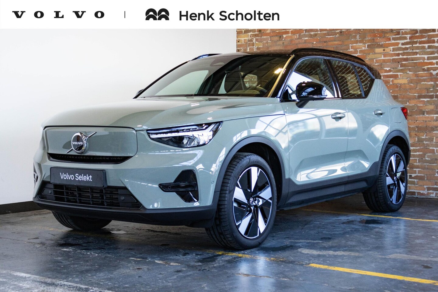 Volvo EX40 - Single Motor Extended Range Ultra 82 kWh | Harman Kardon Premium Audio | 360° Parkeercamer - AutoWereld.nl