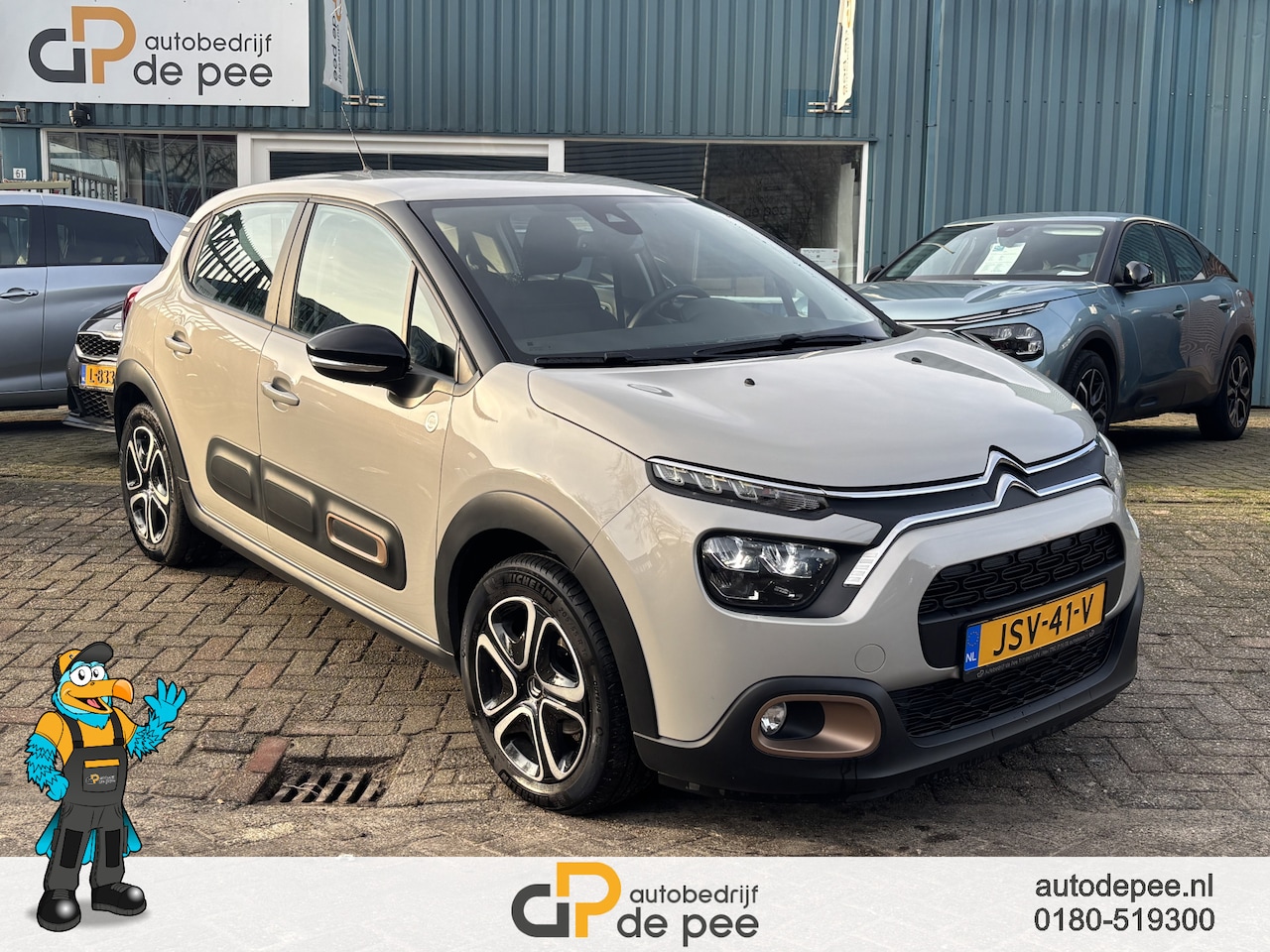 Citroën C3 - 1.2 PureTech C-Series GARANTIE/CARPLAY/CLIMA/CRUISE/LICHTMETAAL/PDC rijklaarprijs! - AutoWereld.nl