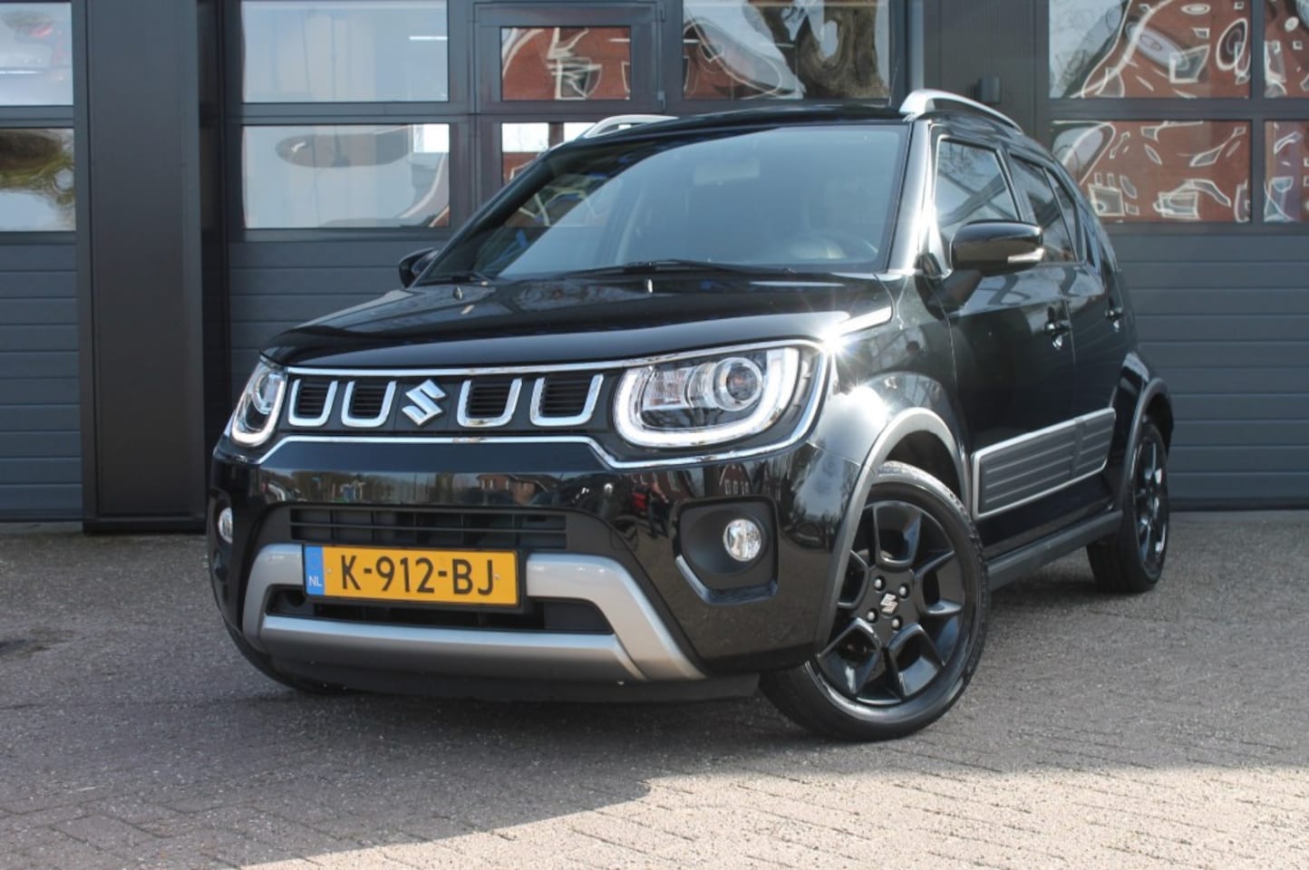 Suzuki Ignis - 1.2 SH STYLE  Clima control / camera / cruise control - AutoWereld.nl