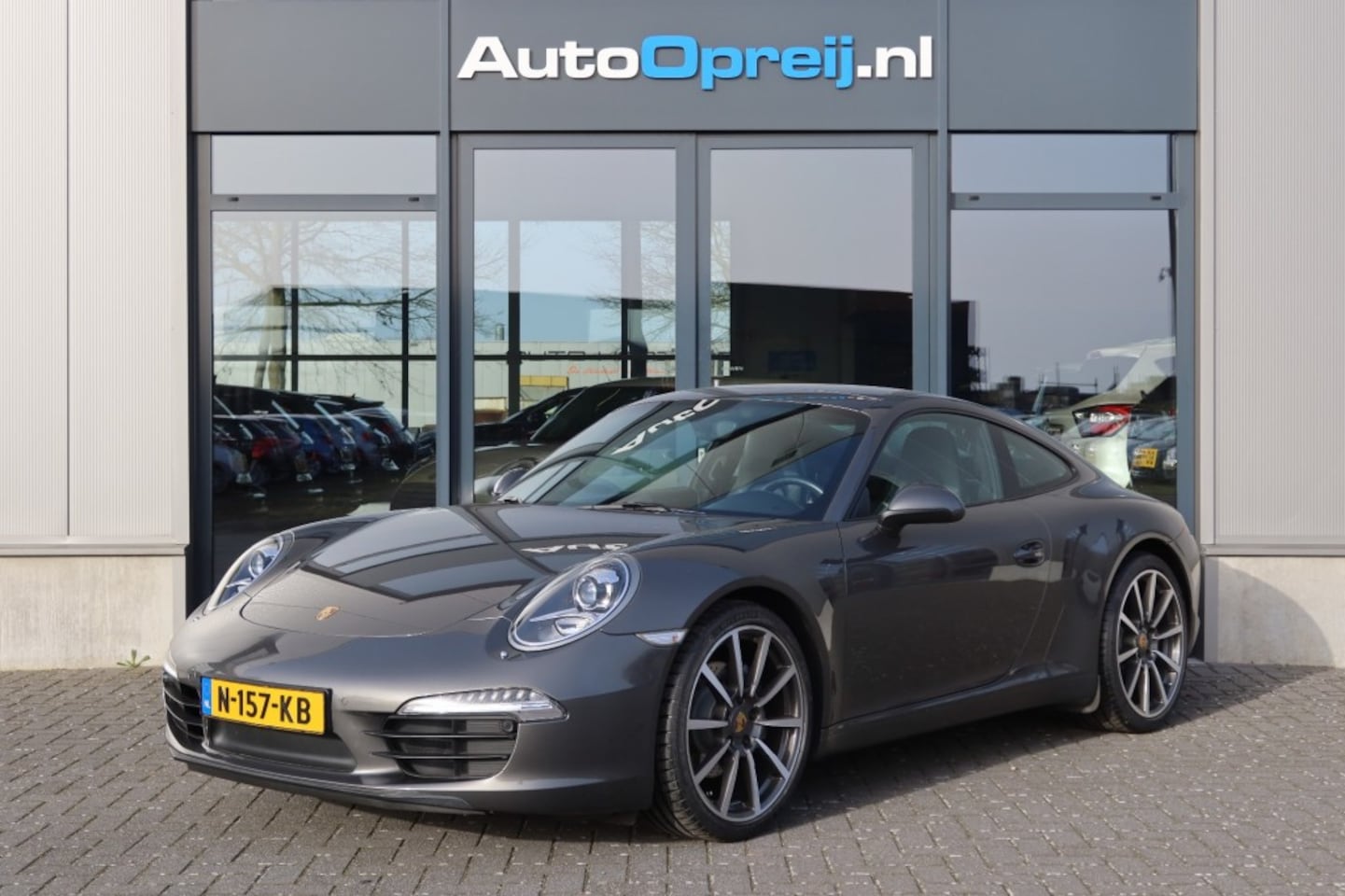 Porsche 911 - 3.4 Carrera PDK, Chrono, Schuifdak, Sport uitlaat, Leder, NAVI, Cruise, PDC v+a, BOSE - AutoWereld.nl