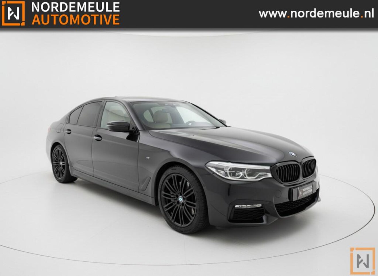 BMW 5-serie - 530I HIGH EXE, Xenon, Harman Kardon, Leder - AutoWereld.nl