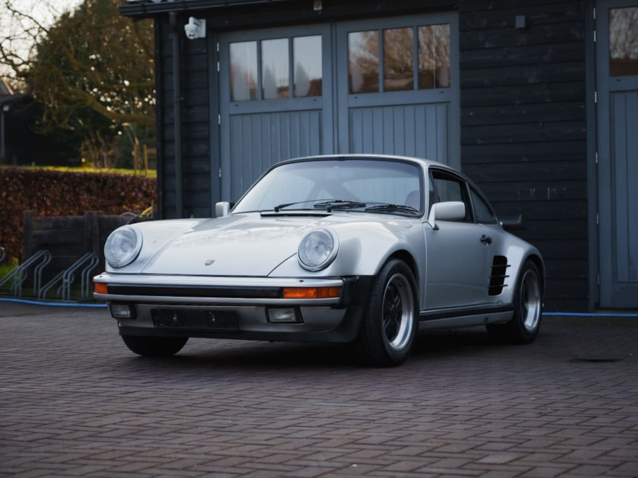 Porsche 911 - 930 Turbo - Silver Metallic - Just Arrived! - AutoWereld.nl
