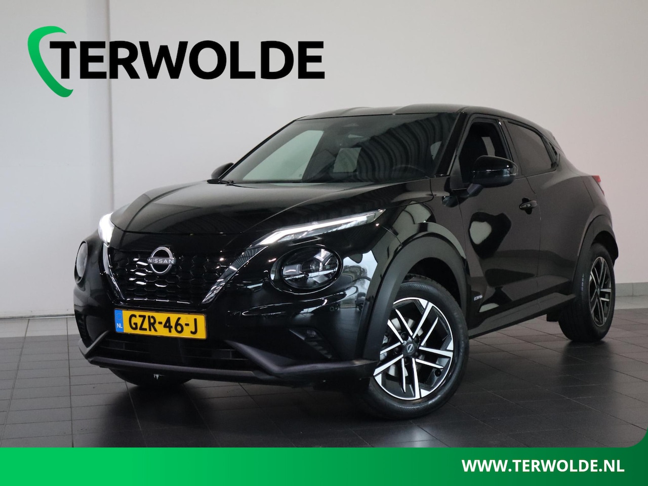 Nissan Juke - 1.6 Hybrid N-Connecta | Navigatie | Parkeercamera | - AutoWereld.nl