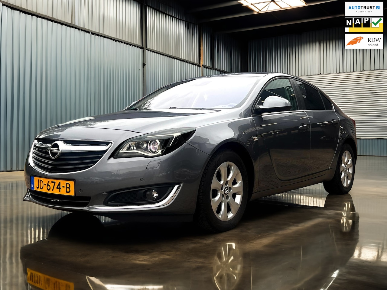 Opel Insignia - 1.4 T EcoFLEX Business+ Leder_xenon_Trekh_ - AutoWereld.nl