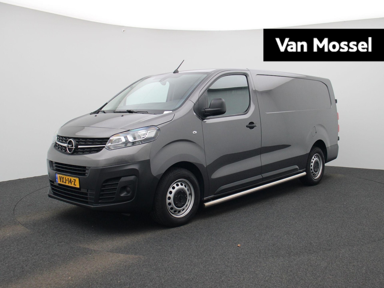 Opel Vivaro - 2.0 BlueHDi 145 S&S L3 | Airconditioning | Parkeersensoren | Trekhaak | Zijschuifdeur | - AutoWereld.nl