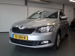 Skoda Fabia Combi - 1.0 TSI Ambition, Airco, Elek ramen/spiegels, Cruise controle, Stoelverwarming, Pdc achter