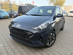 Hyundai i10 - 1.0 Exclusive Automaat (BOVAG/RIJKLAAR)