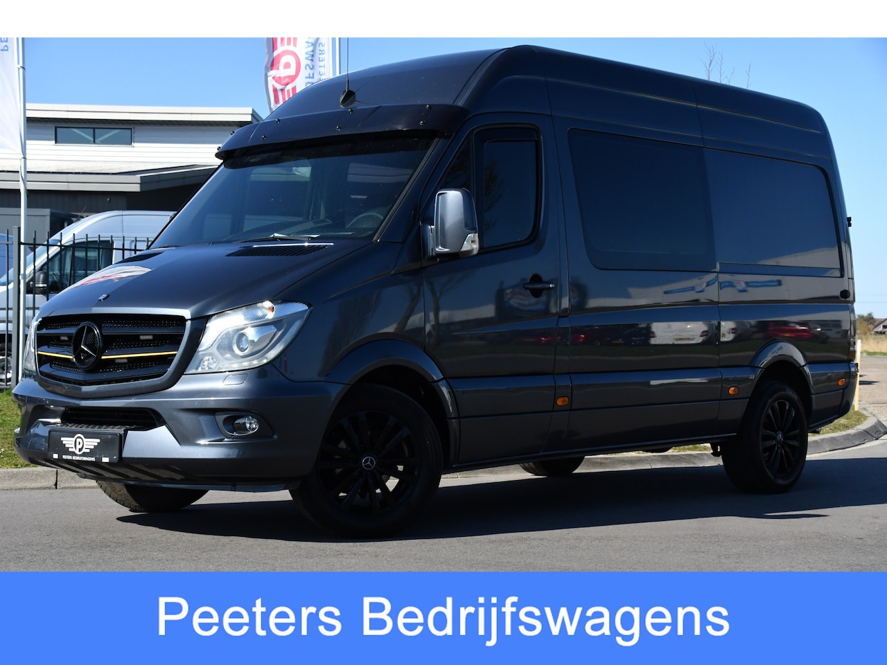 Mercedes-Benz Sprinter - V6 319 3.0 L2H2 DC PB Edition Camera, Cruise, 3500KG Trekhaak, Stoelverwarming, Automaat, - AutoWereld.nl