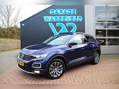 Volkswagen T-Roc - 1.0 TSI 115pk NL Pano/Trekhaak/ALL SEASON/Virtueel