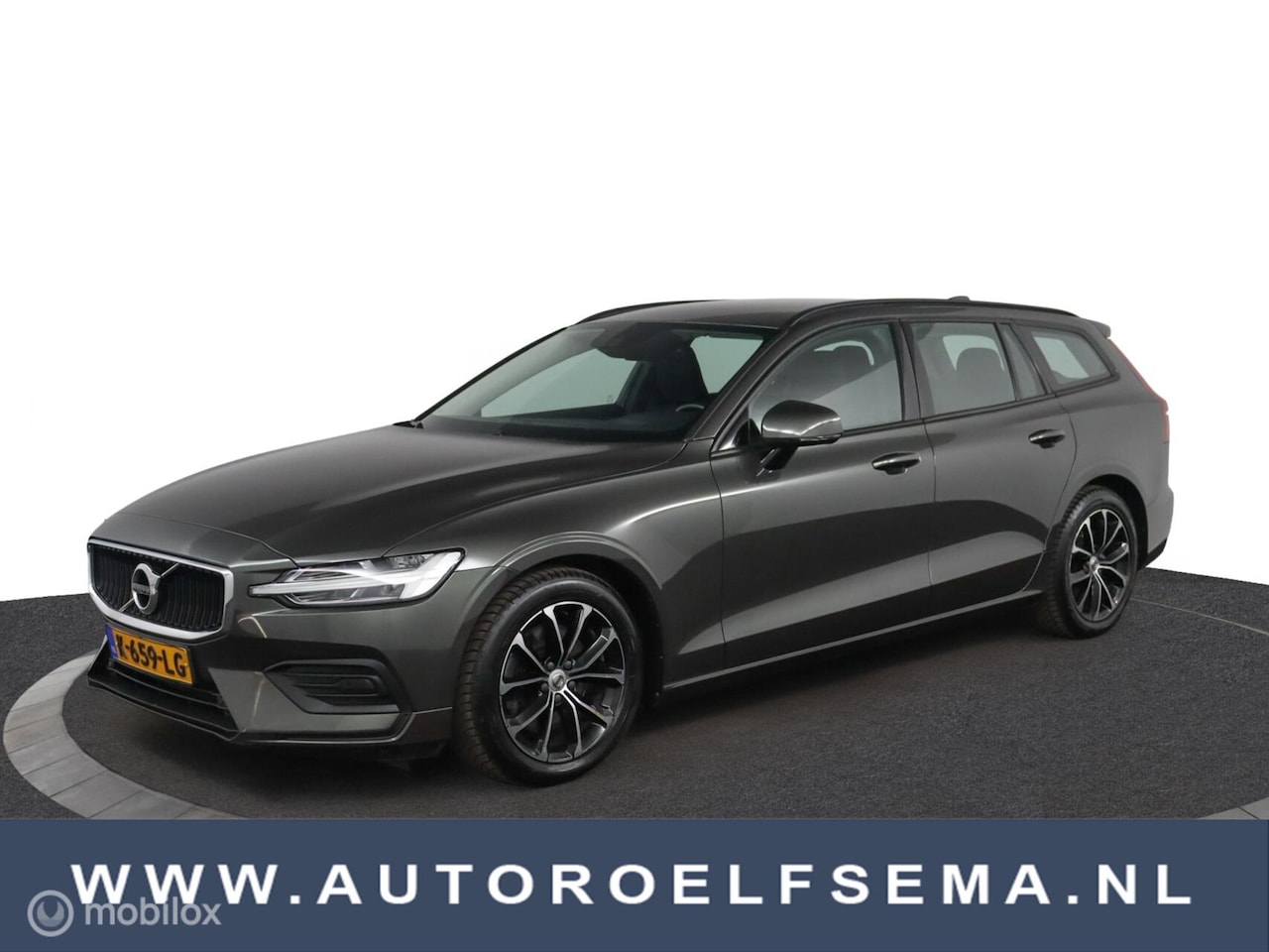 Volvo V60 - 2.0 B3 Momentum 2.0 B3 Momentum - AutoWereld.nl