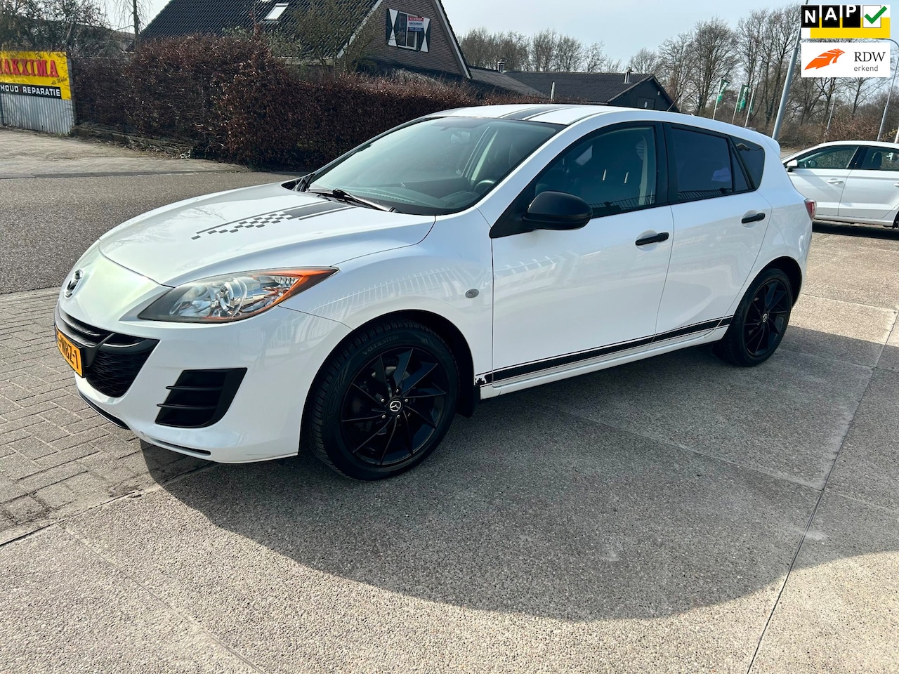 Mazda 3 - 1.6 S 1.6 S - AutoWereld.nl