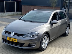 Volkswagen Golf - 1.4 TSI Highline NIEUWSTAAT NAVI CRUISE CLIMA PDC