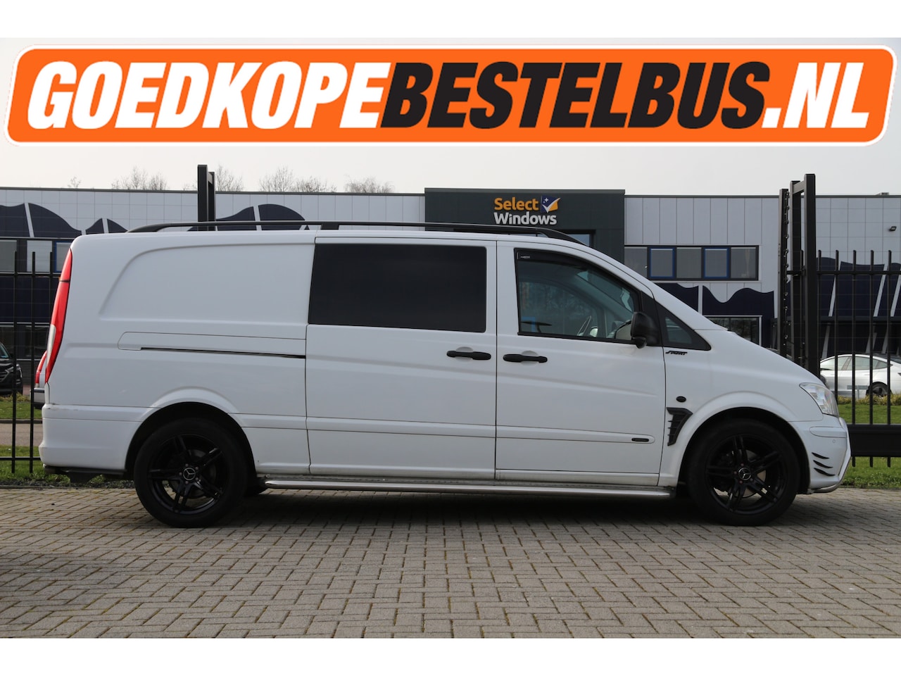 Mercedes-Benz Vito - 116 CDI / Aut. / 2x Schuifdeur / Extra lang / Camera.. - AutoWereld.nl