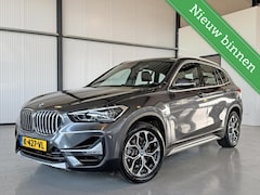BMW X1 - sDrive20i High Executive|Leder|HuD|18"LM|