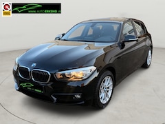 BMW 1-serie - 118i Sport Line Edition