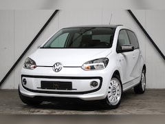 Volkswagen Up! - 1.0 White ALLE opties l Panodak l Stoelverwarming l Parkeersensoren