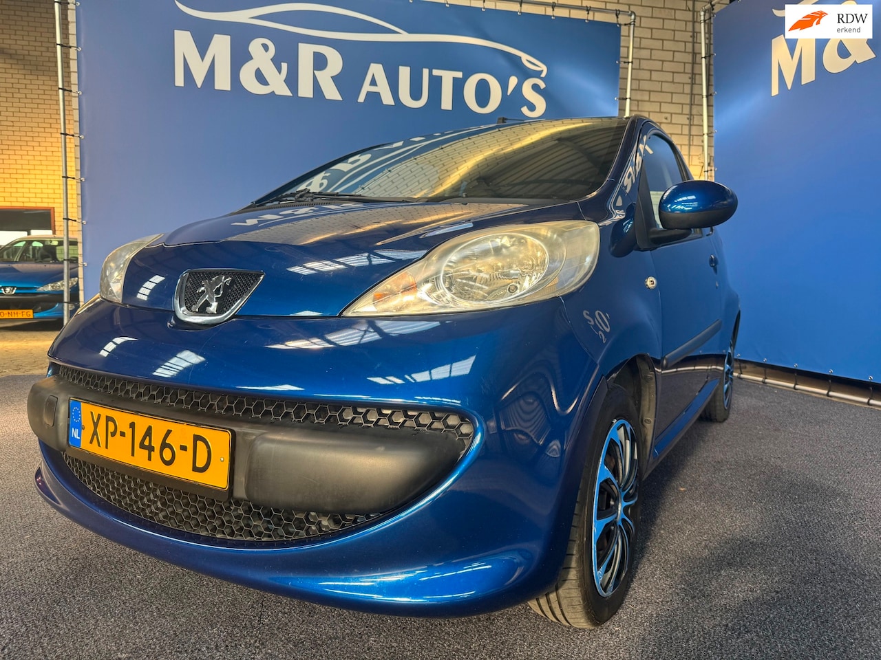 Peugeot 107 - 1.0-12V XR 1.0-12V XR Nieuwe APK - AutoWereld.nl