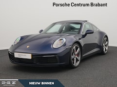 Porsche 911 - Carrera 4S