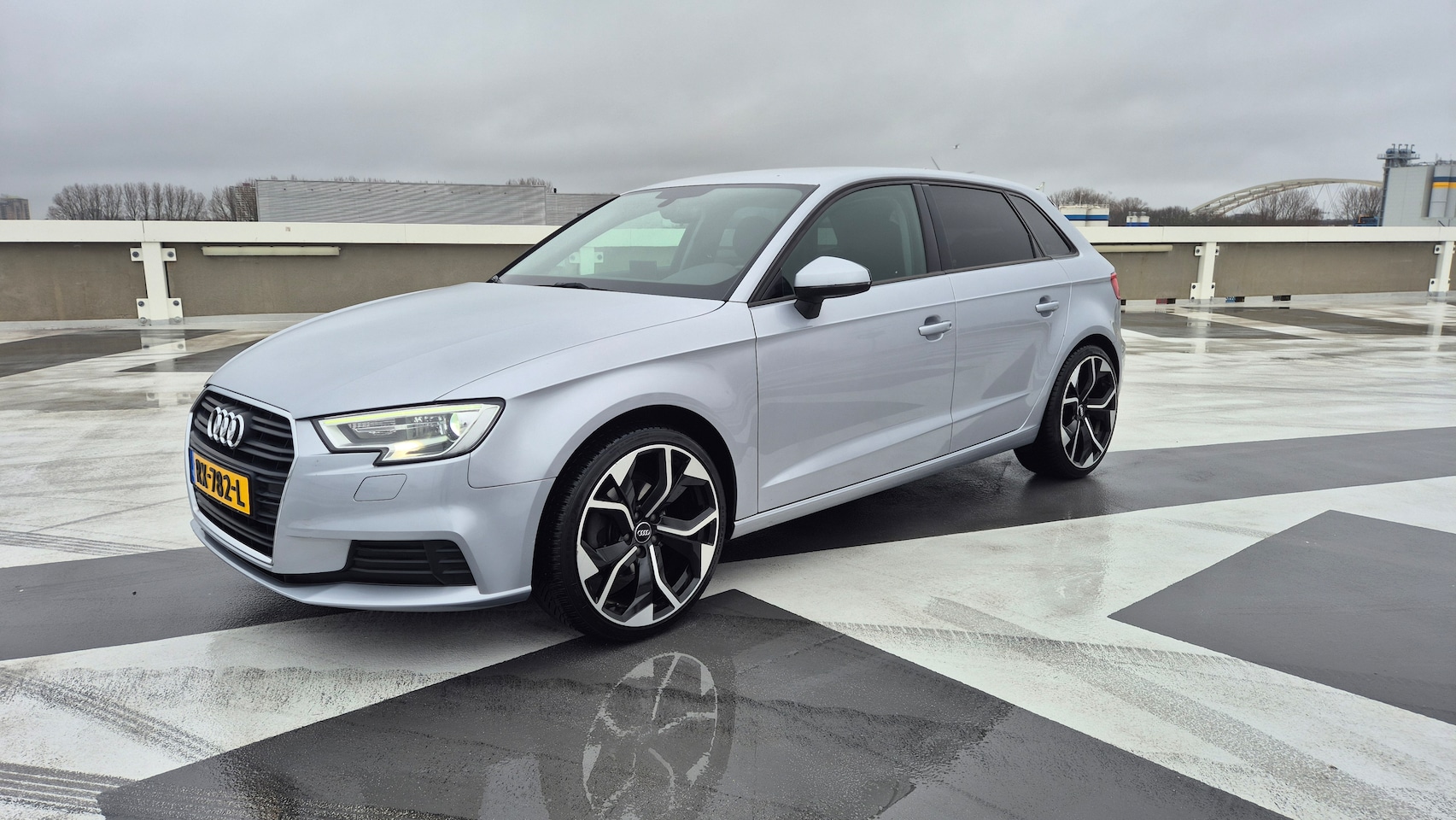 Audi A3 Sportback - 1.0 TFSI Design Pro Line - AutoWereld.nl