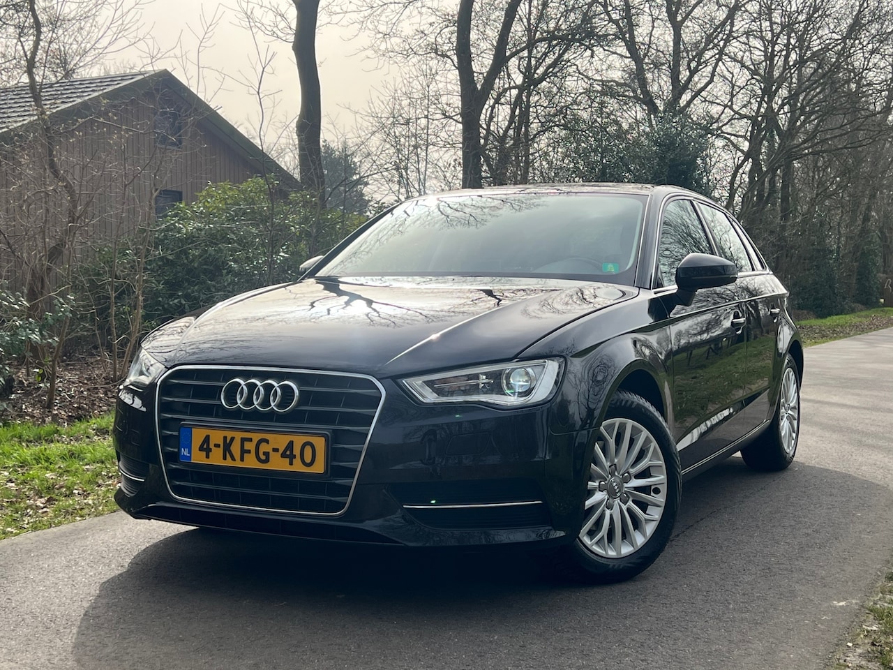 Audi A3 Sportback - 1.4 TFSI Ambiente Pro Line plus | Leder + Cruise + Navi + Clima Nu € 9.975,-!!! - AutoWereld.nl