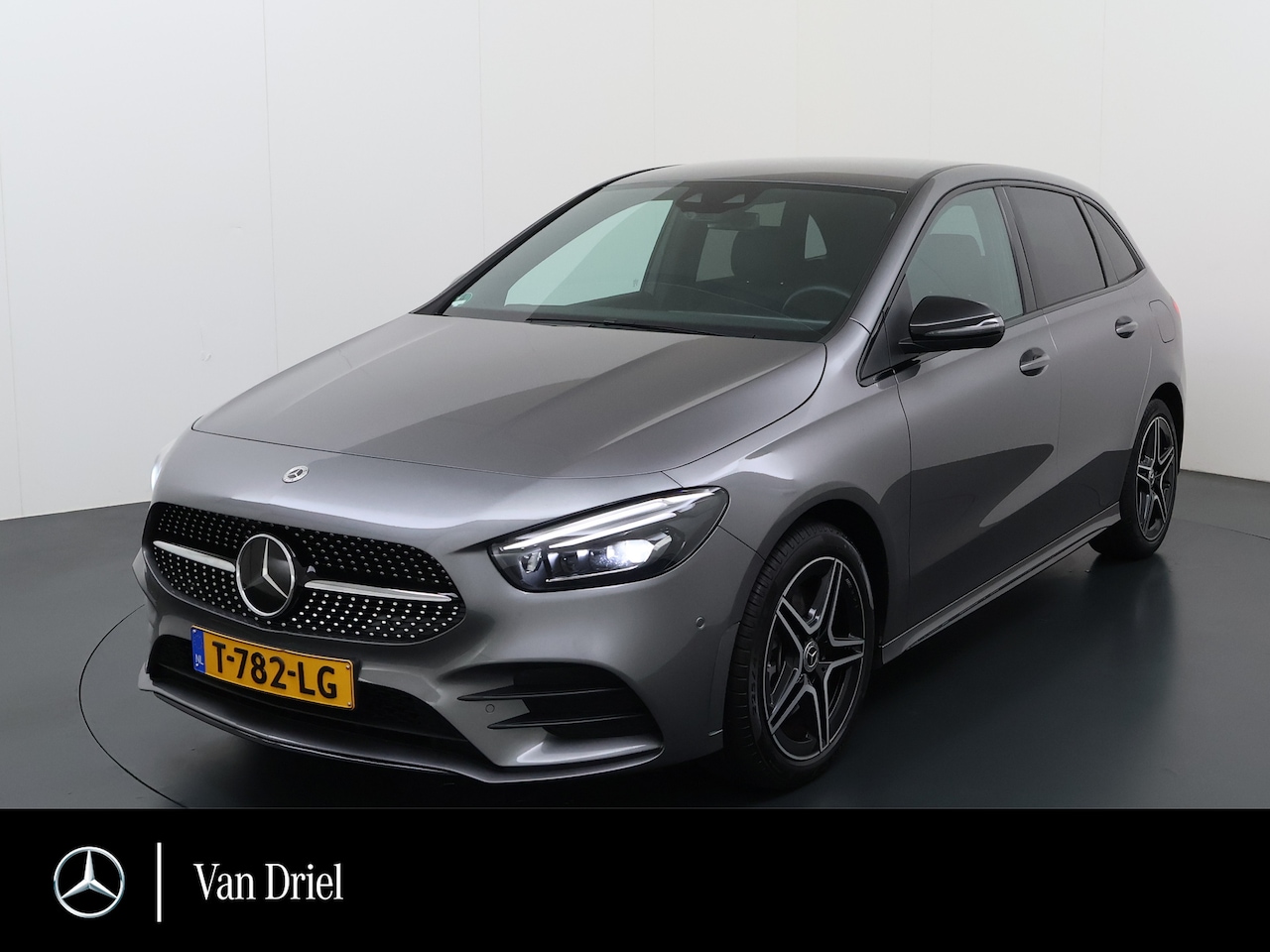 Mercedes-Benz B-klasse - 250 e AMG Line | Distronic Trekhaak Multibeam Night - AutoWereld.nl