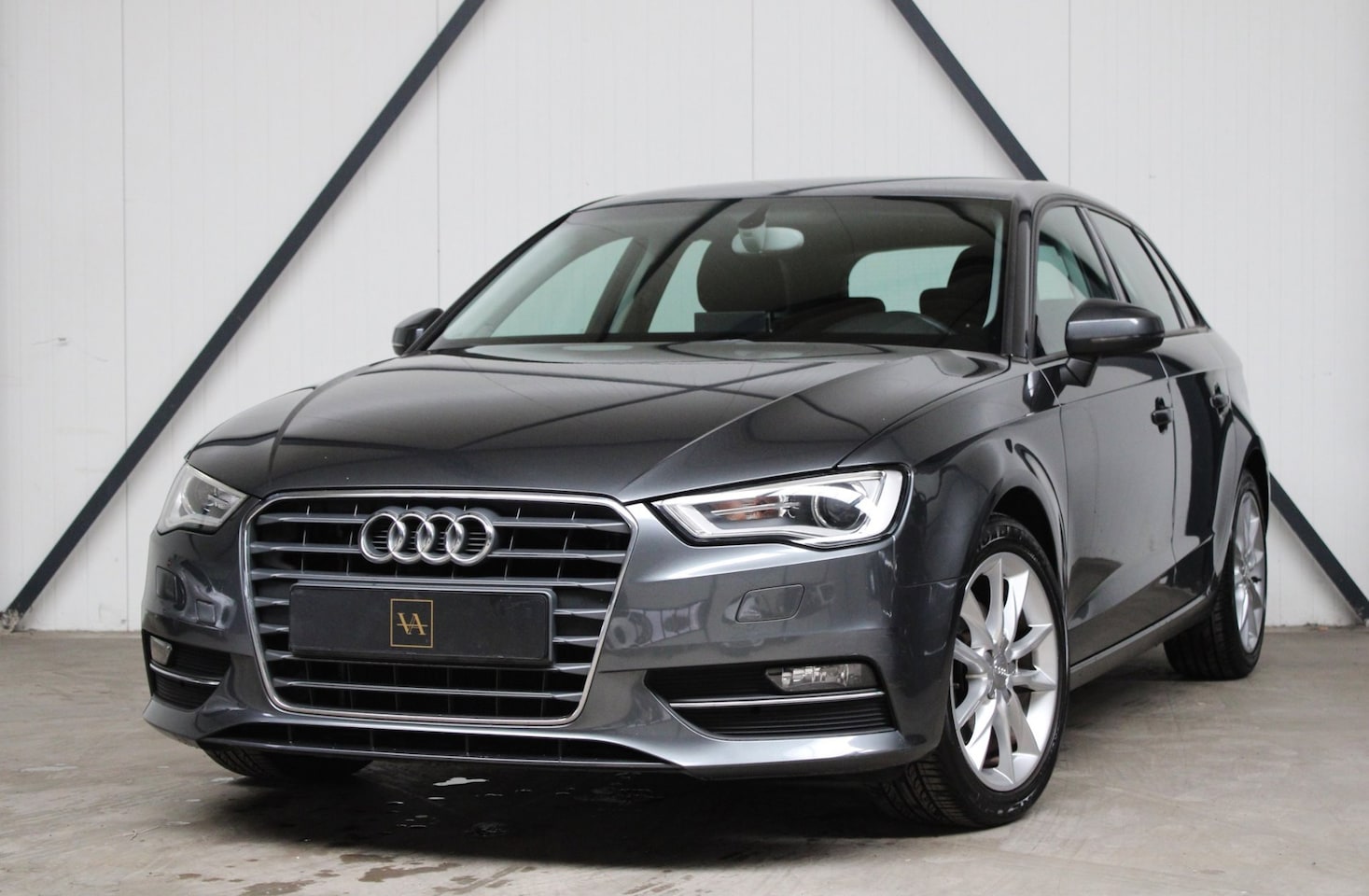 Audi A3 Sportback - 1.2 TFSI Ambition l Automaat l Sportpakket l PDC - AutoWereld.nl