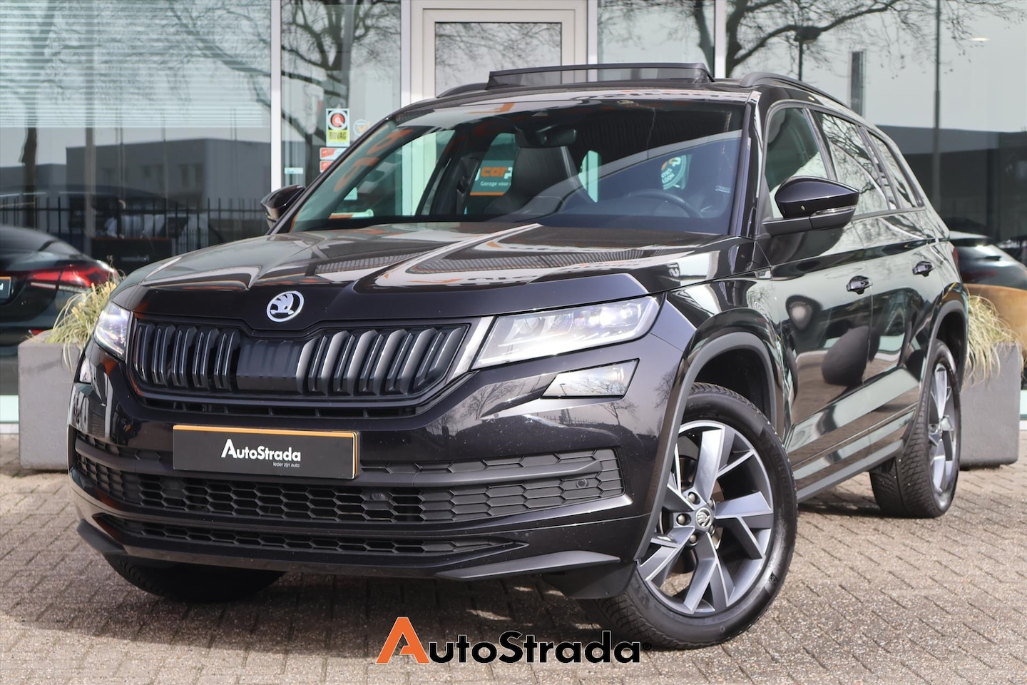 Skoda Kodiaq - 1.5 TSI ACT 150pk | Pano | Cruise | Climate | Virtual | Trekhaak | LED | Keyless | Camera - AutoWereld.nl