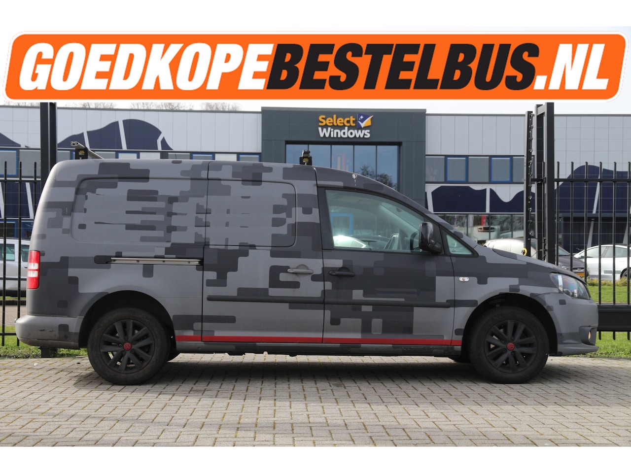 Volkswagen Caddy Maxi - 1.6 TDI / 2x Schuifdeur / Cruise / Airco.. - AutoWereld.nl