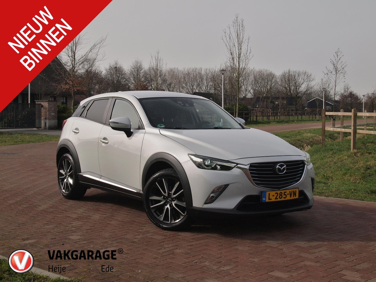 Mazda CX-3 - 2.0 SkyActiv-G 120 SkyLease+ | Head-Up Display | Stoelverwarming | Cruise Control | Leer | - AutoWereld.nl