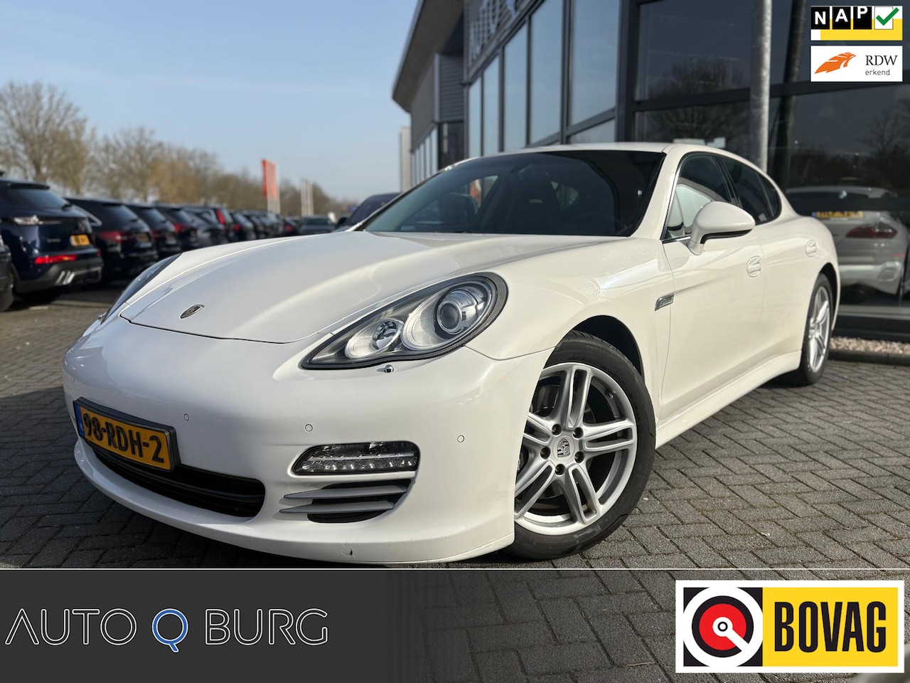 Porsche Panamera - 3.6 4 | Automaat | Luchtvering | Navi | Climate | Leder | PDC | LMV | Recent onderhouden | - AutoWereld.nl