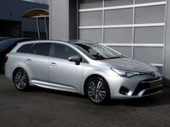 Toyota Avensis - 1.8 VVT-i Executive|Cruise|Camera|Leder|Clima