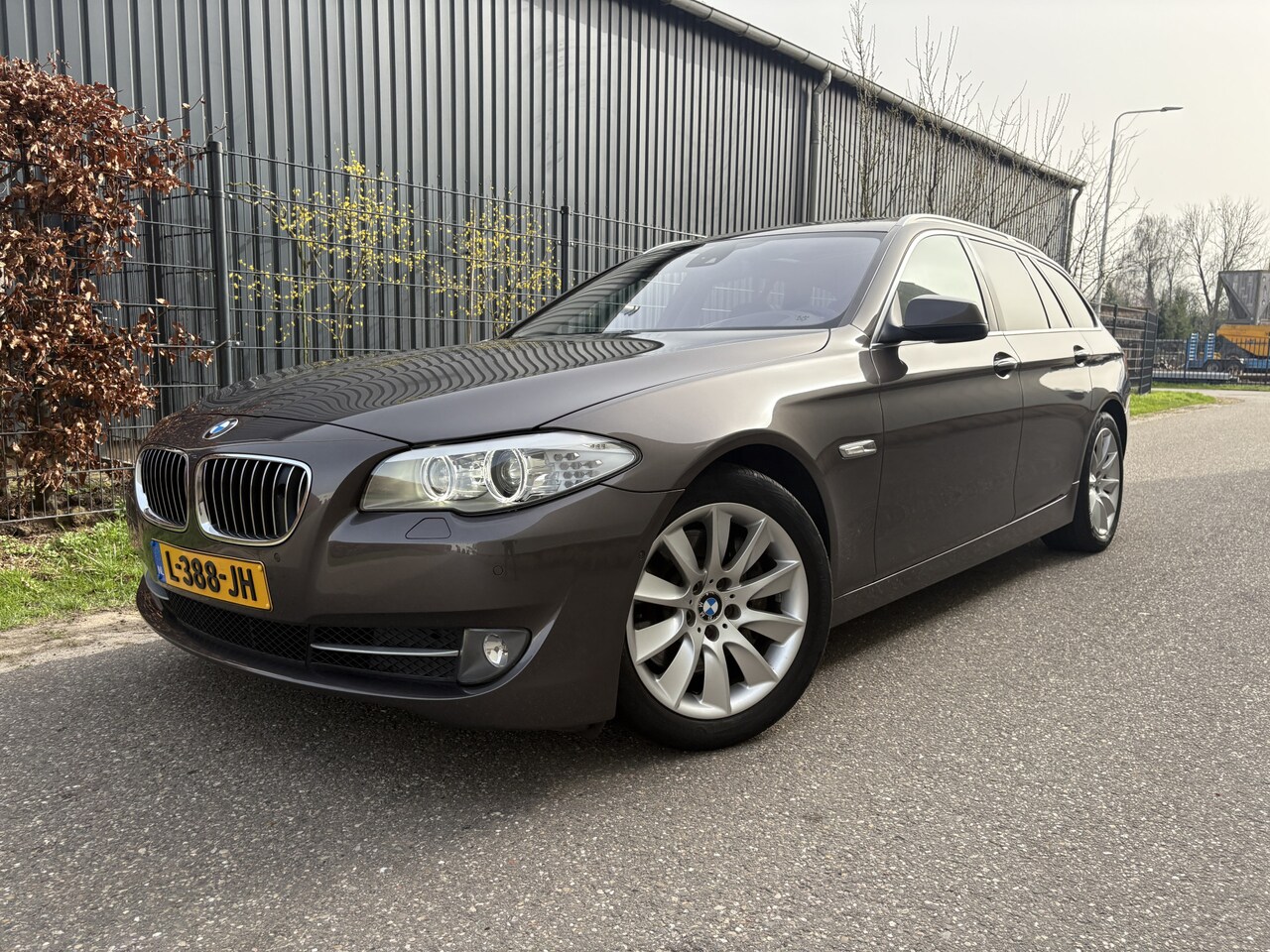 BMW 5-serie Touring - 528xi High Executive / AUTOMAAT / PANORAMADAK/ HEAD UP / SOFTCLOSE / 156dkm! - AutoWereld.nl